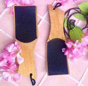 paleta de madera para pies