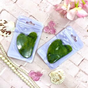Piedra De Jade  Guasha Glam Beauty