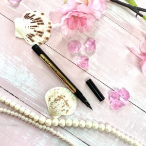 Delineador Plumon Romantic